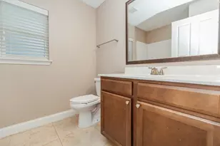 401 E Field Ave, Crestview, FL 32539 - Photo 20