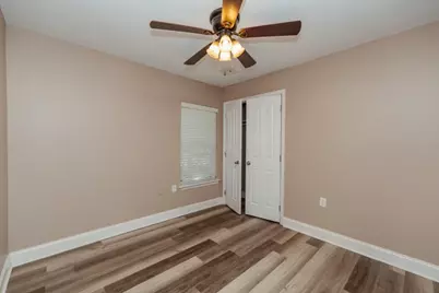 401 E Field Avenue, Crestview, FL 32539 - Photo 18