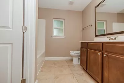 401 E Field Avenue, Crestview, FL 32539 - Photo 16