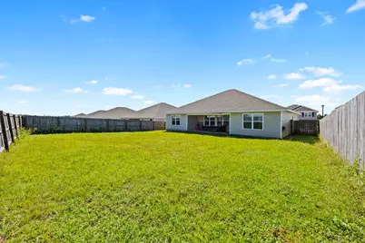 5560 Guinevere Lane, Milton, FL 32583 - Photo 32