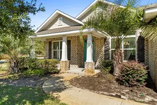 402 Sweet Tea Ln, Freeport, FL 32439 - Photo 2
