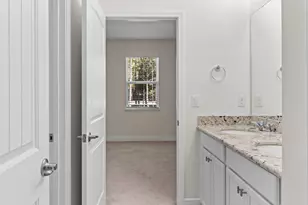402 Sweet Tea Ln, Freeport, FL 32439 - Photo 16