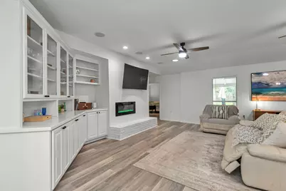103 SE Walkedge Drive, Fort Walton Beach, FL 32548 - Photo 8