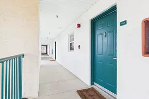 4276 Calinda Ln, Niceville, FL 32578 - Photo 2