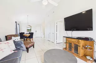4276 Calinda Ln, Niceville, FL 32578 - Photo 10