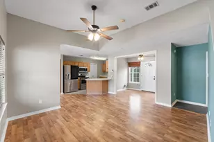 950 Pacific Silver Ct, Fort Walton Beach, FL 32547 - Photo 6