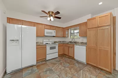 1090 5th Avenue, Shalimar, FL 32579 - Photo 4