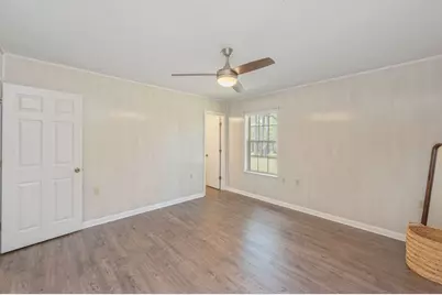 727 Wrights Creek Road, Caryville, FL 32427 - Photo 24