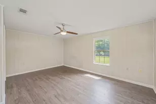 727 Wrights Creek Rd, Caryville, FL 32427 - Photo 20