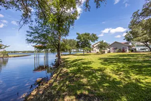 115 Old Oak Rd, Freeport, FL 32439 - Photo 2