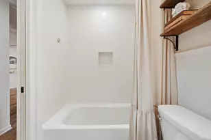233 NW Pleasant St, Fort Walton Beach, FL 32548 - Photo 28