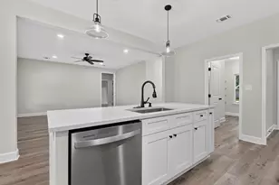 11 NW Comet St, Fort Walton Beach, FL 32548 - Photo 24