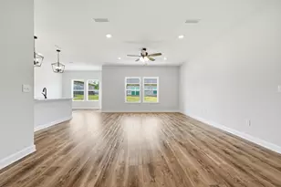 5606 Monument Ct, Gulf Breeze, FL 32563 - Photo 4