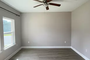 1509 Long Needle Ct, Baker, FL 32531 - Photo 8