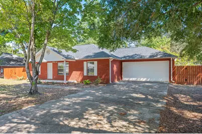 4804 Acorn Drive, Crestview, FL 32539 - Photo 2