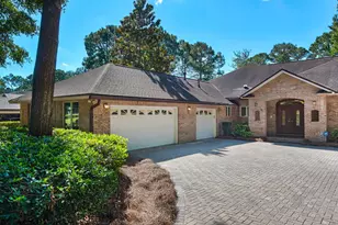 2422 Edgewater Dr, Niceville, FL 32578 - Photo 8