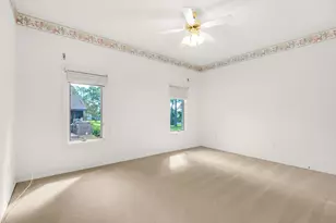 2422 Edgewater Dr, Niceville, FL 32578 - Photo 54