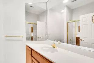 2422 Edgewater Dr, Niceville, FL 32578 - Photo 56