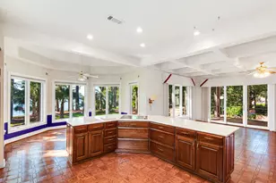 2422 Edgewater Dr, Niceville, FL 32578 - Photo 26