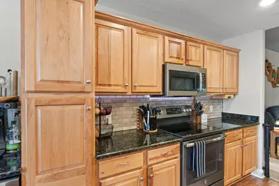 2073 Bella Breeze Court, Navarre, FL 32566 - Photo 20