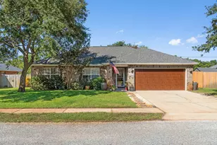 2073 Bella Breeze Ct, Navarre, FL 32566 - Photo 1