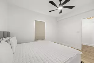 9860 S Thomas Dr, Panama City Beach, FL 32408 - Photo 24
