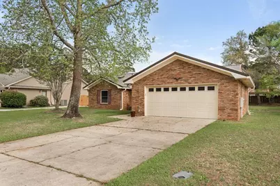 780 Overbrook Drive, Fort Walton Beach, FL 32547 - Photo 1