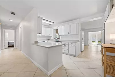 631 Manchester Road, Fort Walton Beach, FL 32547 - Photo 4