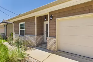 2143 Nina St, Navarre, FL 32566 - Photo 2