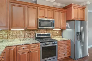 6450 Amanda Ct, Crestview, FL 32536 - Photo 14