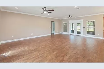 6450 Amanda Court, Crestview, FL 32536 - Photo 12