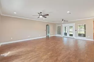 6450 Amanda Ct, Crestview, FL 32536 - Photo 12