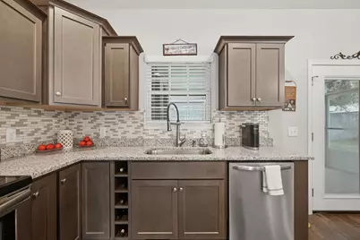 310 Brannon Court, Crestview, FL 32539 - Photo 14