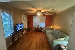 52 E Orange Ave, Defuniak Springs, FL 32435 - Photo 10