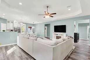 330 Marquis Wy, Freeport, FL 32439 - Photo 8