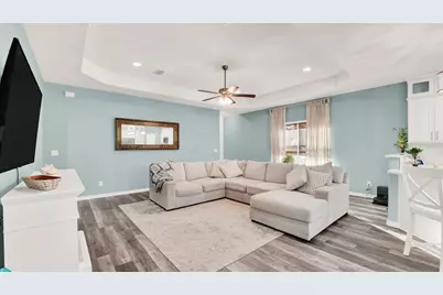 330 Marquis Way, Freeport, FL 32439 - Photo 6