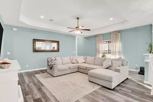330 Marquis Wy, Freeport, FL 32439 - Photo 6