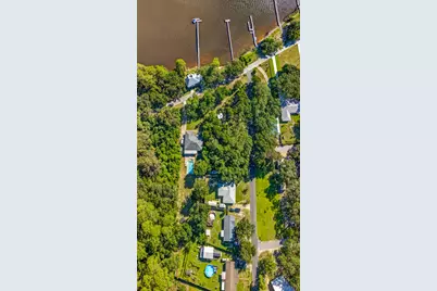 2979 Holley Point Road, Navarre, FL 32566 - Photo 4