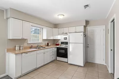 119 Jamestown Avenue, Fort Walton Beach, FL 32547 - Photo 14