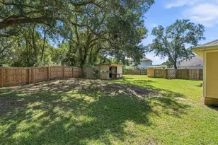 7555 Allie Grimes Rd, Navarre, FL 32566 - Photo 50