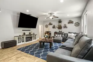 2597 New Haven Blvd, Navarre, FL 32566 - Photo 4