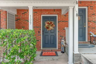 109 Swaying Pine Ct, Crestview, FL 32539 - Photo 1