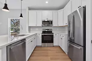74 NW Jefferson, Fort Walton Beach, FL 32548 - Photo 10