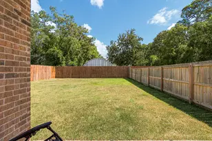 916 Linden Ave, Niceville, FL 32578 - Photo 44