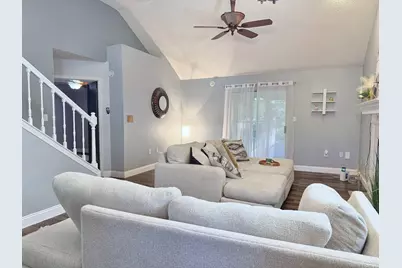 1702 Colonial Court, Fort Walton Beach, FL 32547 - Photo 2