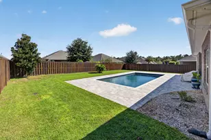 246 Lottie Loop, Freeport, FL 32439 - Photo 36