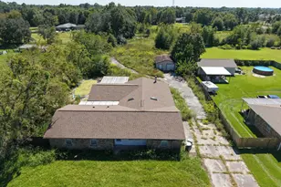 7085 Frank Reeder Rd, Pensacola, FL 32526 - Photo 2