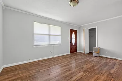7085 Frank Reeder Road, Pensacola, FL 32526 - Photo 8