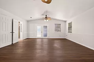 7085 Frank Reeder Rd, Pensacola, FL 32526 - Photo 20