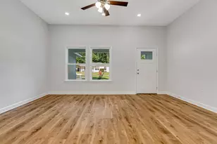 1953 Justice Cir, Gulf Breeze, FL 32563 - Photo 8